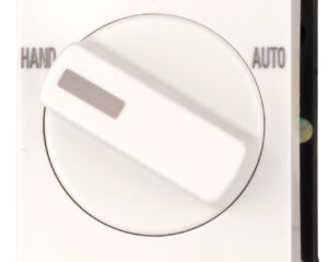 Comutator HAND-0-AUTO, fixare pe șină 1p, 10A